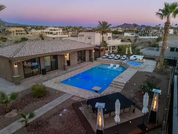 Sunset Oasis - Image 4